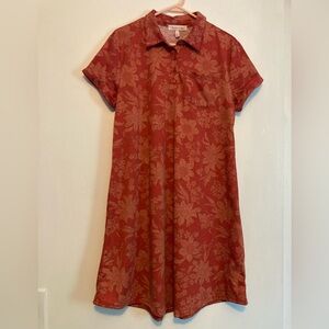 Harlo and Rose SZ L Red Casual dress with Elegant Floral Design